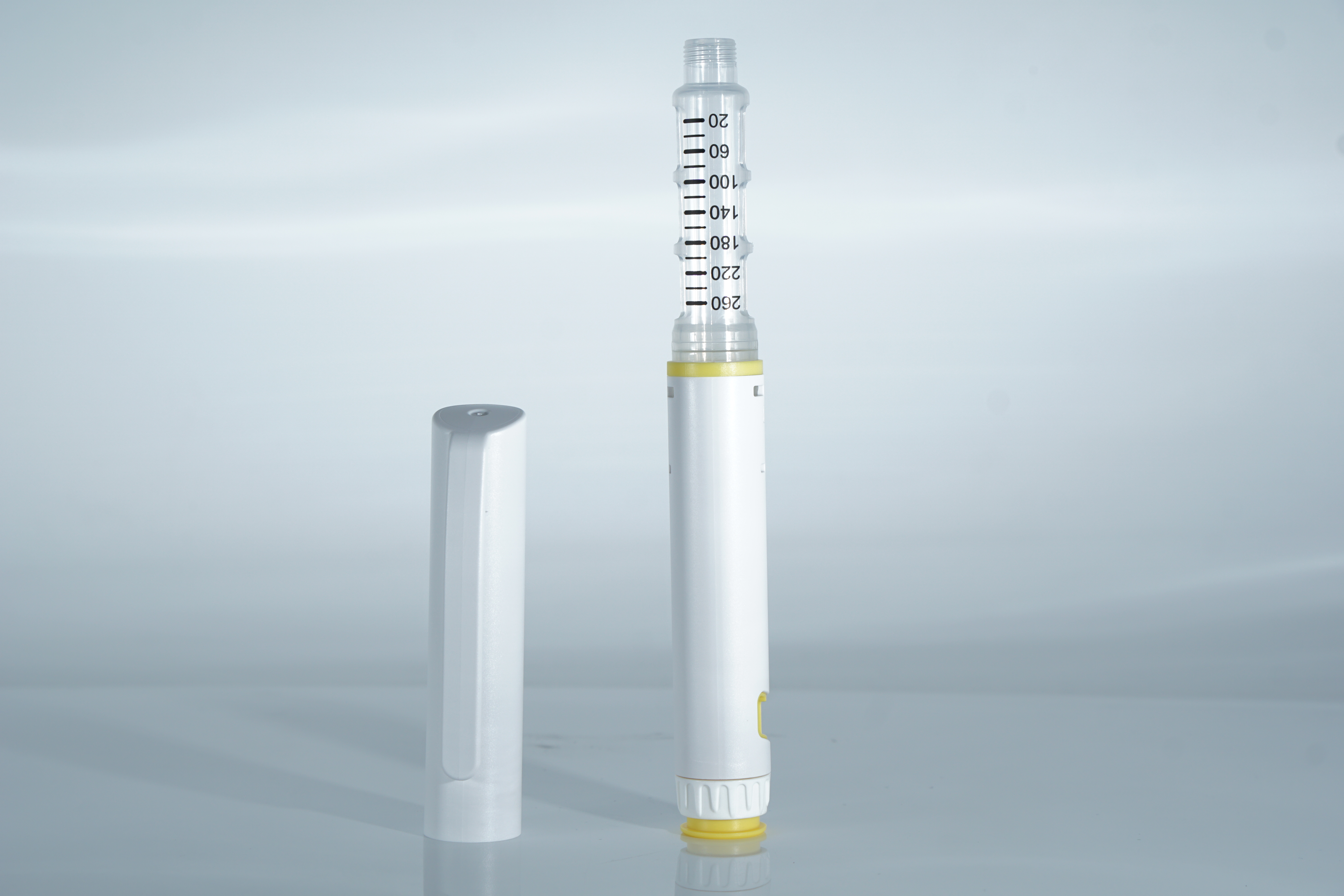 Есть ли многоразовый инъекционный ручку?